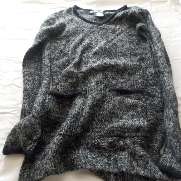 Sweaters Sm/Md - Picture 8 of 8